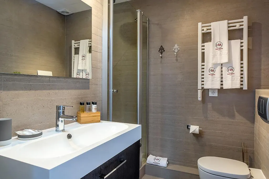 Urban District Apartments-Vintage Suites & Loft Barselona 0*,