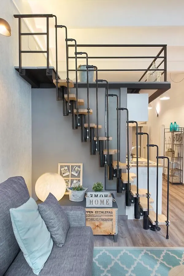 Daire Urban District Apartments-Vintage Suites & Loft Barselona