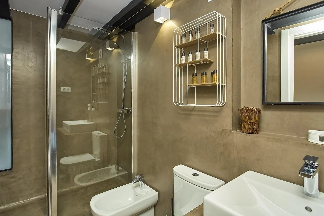 Urban District Apartments-Vintage Suites & Loft Barselona 0*,  İspanya